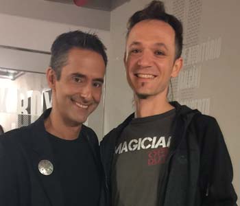 magic, street magic, magician, illusionist, busker, mentalist, street performer, entertainer, entertainment, magic entertainment, street festival, street theater, kleinkunst, strassentheater, theatre, event, illusions, stage illusions, close-up, walkaround, walkabout, corporate, company, companies, tradeshow, summer, fun, tv, television, show, sixth sense