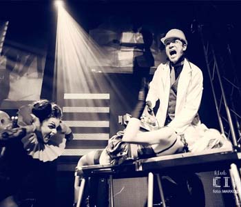 sam, sebastian, �arodej, �arovnik, iluzionist, moderator, mentalist, standup, komik, organizacija, dogodka, moderiranje, povezovanje, product, launch, poroka, praznovanje, event, magic, zabava, smeh, podjetje, sejem, corporate, show, konferenca, abraham, piknik, zaklju�ena, dru�ba, rojstni, dan